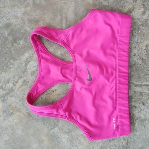 🩷🩷 Nike Dri Fit Sports Bra Medium Pink 🩷🩷
